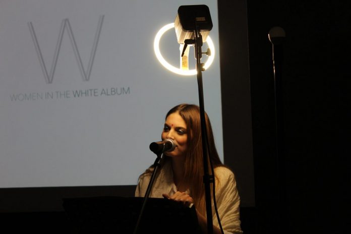 Women in White Album in Fondazione