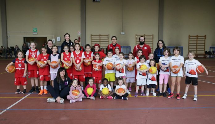 Assigeco e Fulmine Rosa unite per il basket femminile a Piacenza